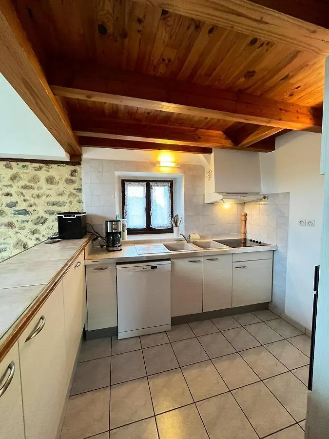 Holiday home Maison Charmante A Maleville Avec Jardin Prive Et Parking.B